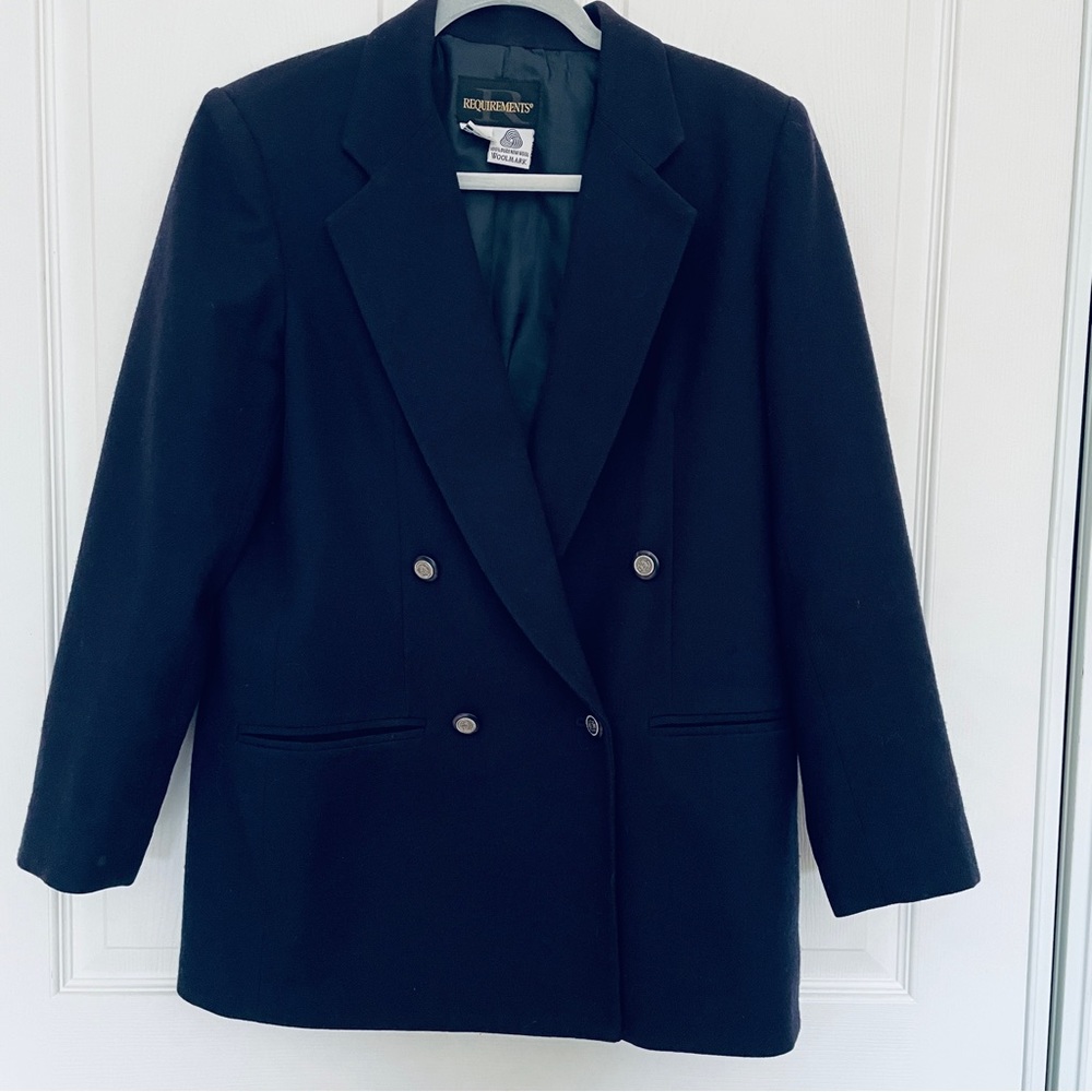 Requirements double breasted purple blazer 100% pure new wool size 8